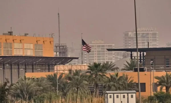 イラクの米国大使館は市民に警告します: すぐに地域を残す