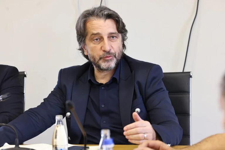 Rama fornisce dettagli: Pristina ha impostato la posizione ufficiale per lo stoccaggio dei rifiuti inerti
