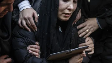 戦争の残高、イランとの戦争のために、各国の犠牲者数が何であるか?