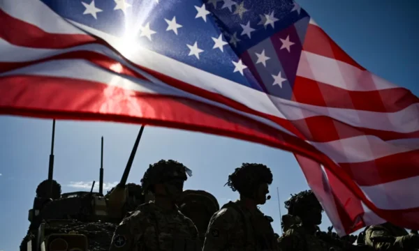 Die Sorgen der Kongressabgeordneten über die Reduzierung der amerikanischen Truppen im Kosovo, S. W.E. kommentieren den Brief!