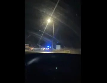 Rahovec: 車は警察の追跡の間に欠陥を、逮捕します1人苦しむ