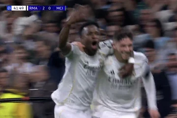 Verrückt. Valverde komplettiert den Haat-Trick.