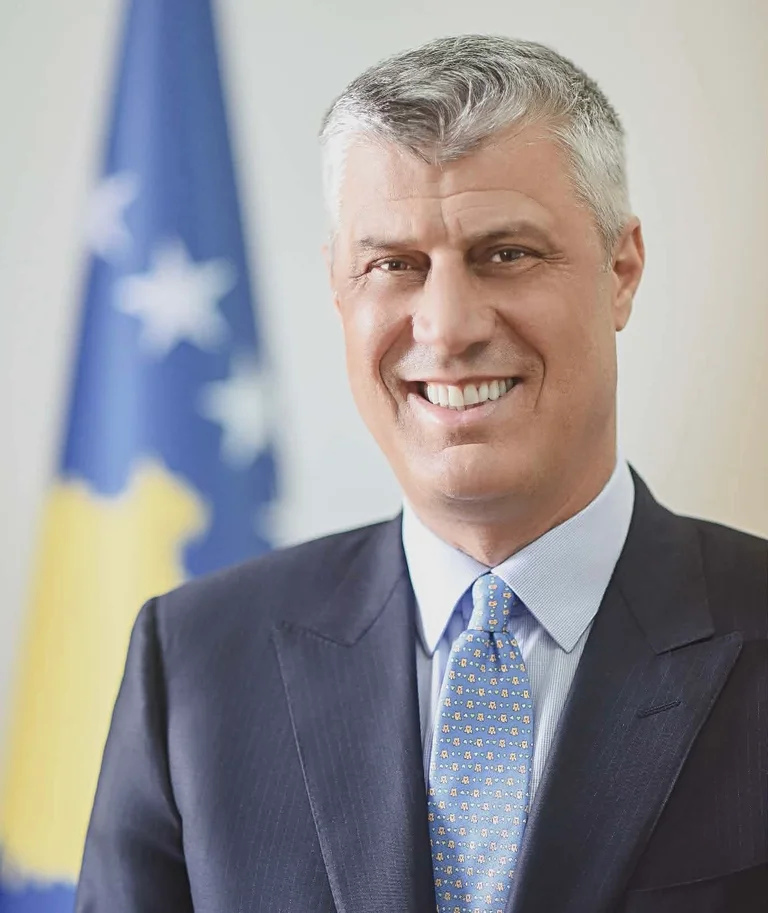 O retrato de Thaci foi jogado no lixo em um depósito de MPJ, sua foto reage: Mostra quão pouco respeitamos o passado.