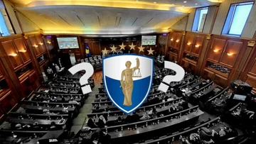 社長の法令の決定はいつですか? 憲法裁判所で話す