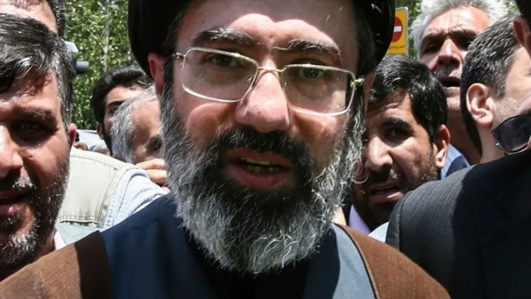 カメネの息子は、父親が殺された後、イランの新しい大統領に1週間後に名付けられました