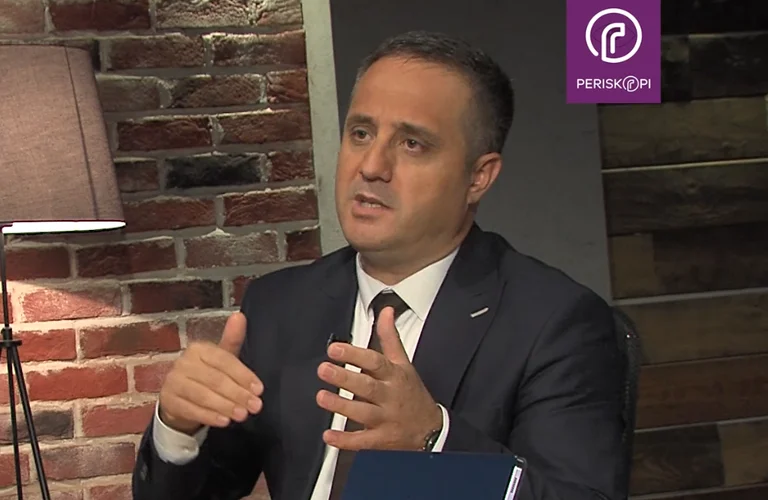 Selmanaj: Me dakordimin për personat e zhdukur, Kosova ia mundëson Serbisë të heq përgjegjësinë penale e juridike-shtetërore