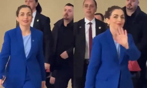 Osman 行く へ Presidency 笑顔