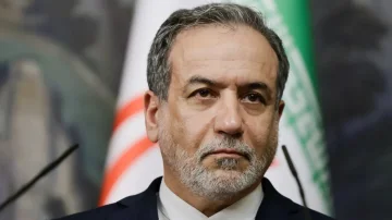 イラン外務大臣:トランプはすべてを裏切って、怒りから交渉テーブルを爆破しました
