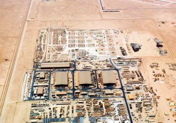 イランのロケットはカタールの米国の空気基地に当たる