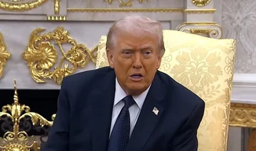 トランプは、イランでほぼ“を重ねて崩壊したと述べた。