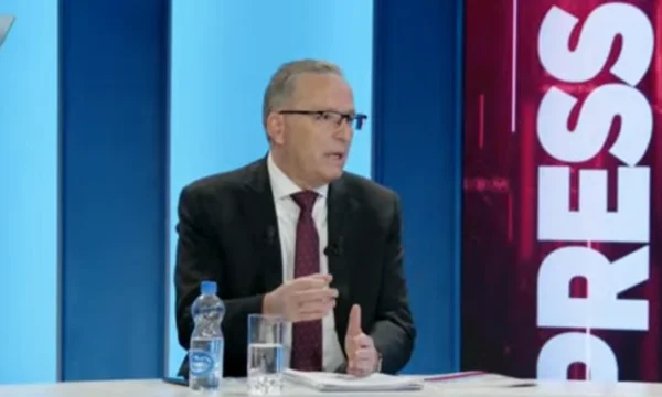 Jasharファミリーから候補者がいないと知られるHamzaは、PDKの22票が彼のためにあると言います。