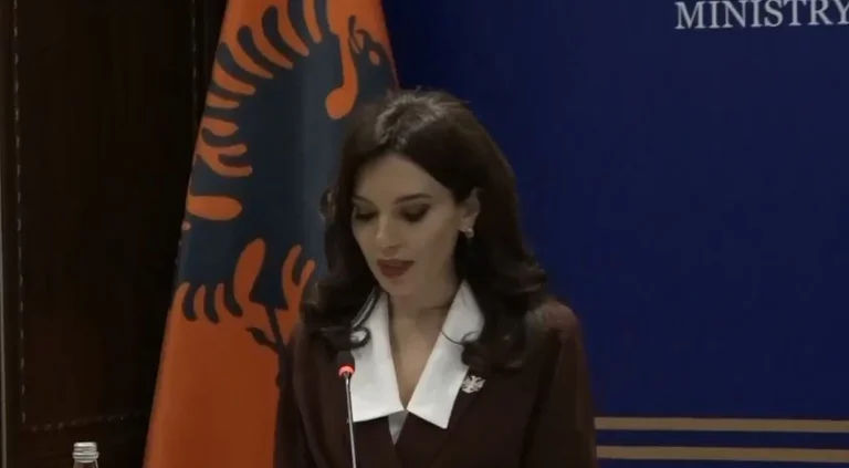 Spiropal: Το Κοσσυφοπέδιο αξίζει καθεστώς υποψήφιας χώρας της ΕΕ, λέμε με πλήρη φωνή