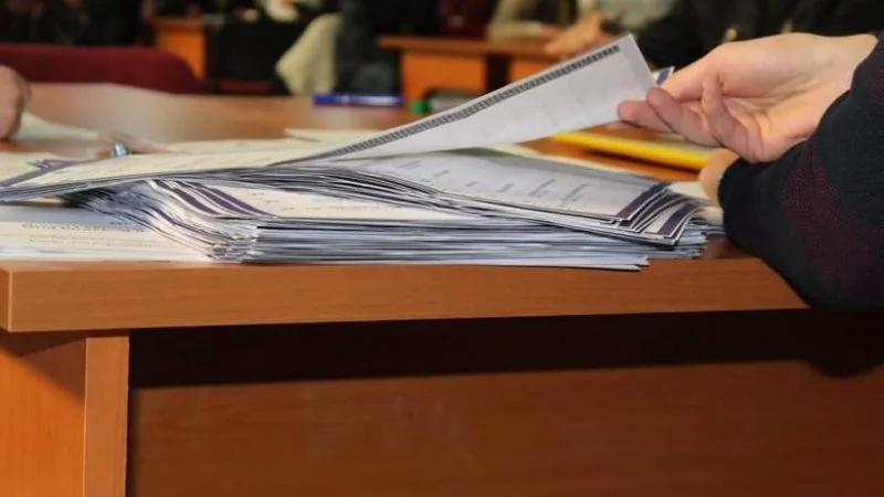 Numërohen mbi 87  e votave me postë  rezultati është ky