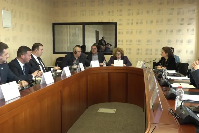 Taxele Comisiei necesare pentru publicarea contractelor de vânzare și cumpărare a energiei electrice