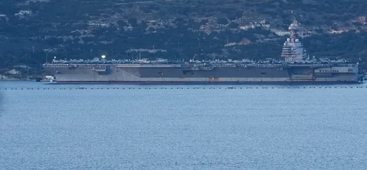Cel mai mare portavion USS R Ford ajunge în Creta