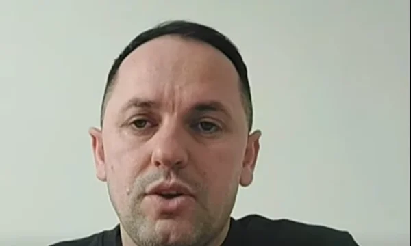3 ευρώ στο QKUK, Kodra: Άνομα, τα παιδιά πρέπει να έχουν τους γονείς τους γύρω