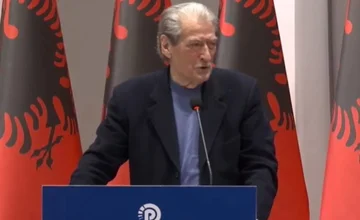 Berisha: Rama、元KLAのリーダーのサポートにおける外交的なステップなし