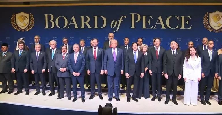 Kosowo w Radzie Pokoju, analitycy: Nowa gwarancja bezpieczeństwa i strategiczne podejście do USA