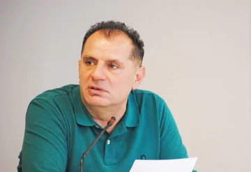 Kur miti politik bëhet më i fortë se realiteti ekonomik