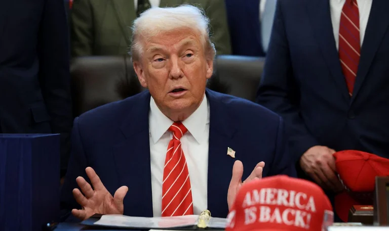 Trump are în vedere un atac militar limitat asupra Iranului.