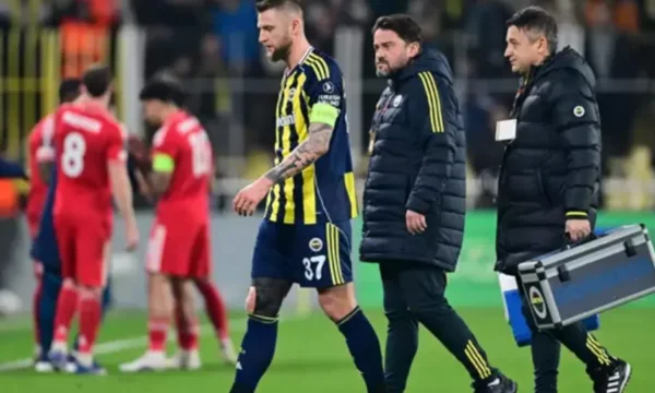 Milan Scrinar τραυματίες, δεν θα παίξει Σλοβακία παιχνίδι