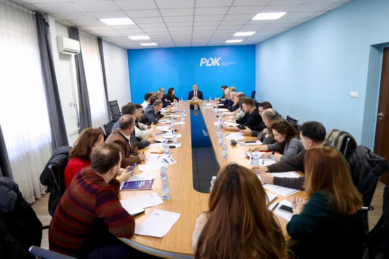 PDK: Nu votăm bugetul pentru 2026