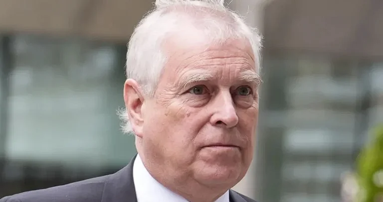 Are legături suspecte cu Jeffrey Epstein în urma arestării Prinţului Andrew de verificări detaliate asupra a două dintre proprietăţile sale.