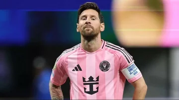Messsは、最初の試合シーズンの準備、チームと怪我や訓練から戻ります