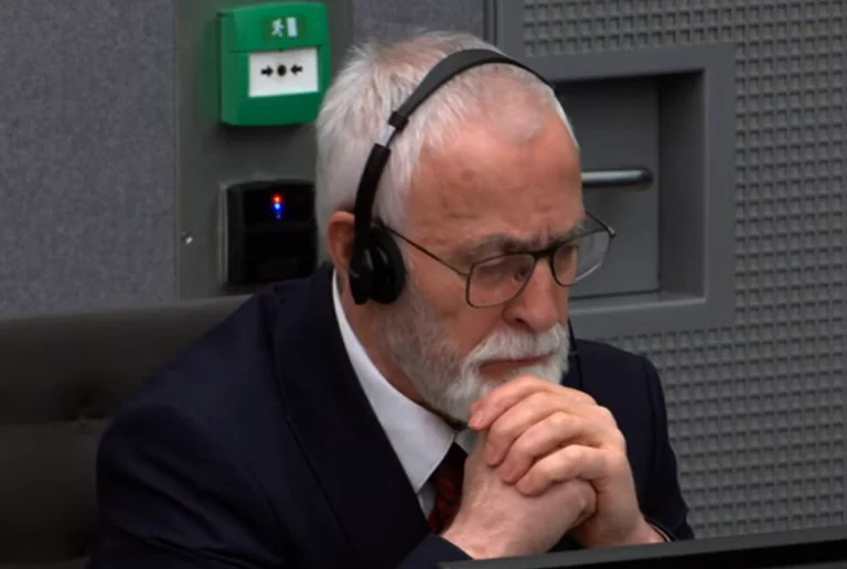 Avocatul lui Krasniqi după audiere: Credem că va fi eliberat prin vorbire şi integritate.