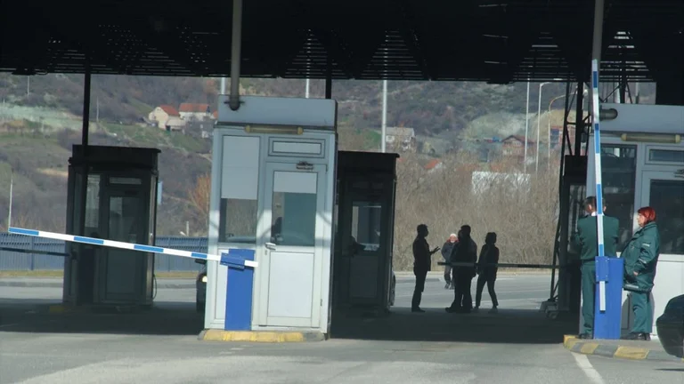 Η QKPC εκδίδει ανακοίνωση για οδηγούς φορτηγών που εγκαταλείπουν το Κοσσυφοπέδιο προς το Μαυροβούνιο