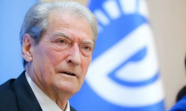 Sali Berisha: Szczęśliwej rocznicy niepodległości Kosowa!