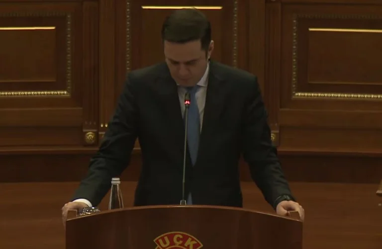 Obadiah: Niezależność naszej Republiki, kulminacja stuletniego procesu