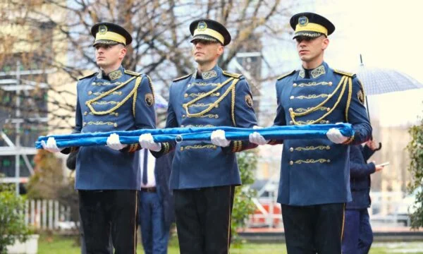 KSF oznacza rocznicę niepodległości Republiki Kosowa