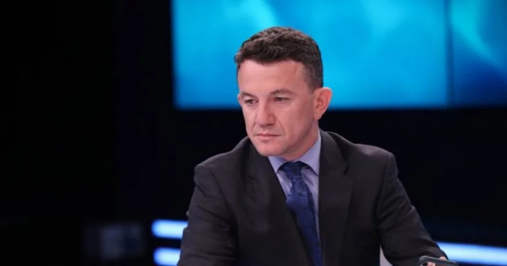 Buzhala: Les fonts em diuen que Abdixhik ha estat president del lòbul