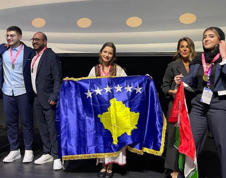 Luna Beqa din Kosovo ocupă primul loc pentru tehnologie în Dubai