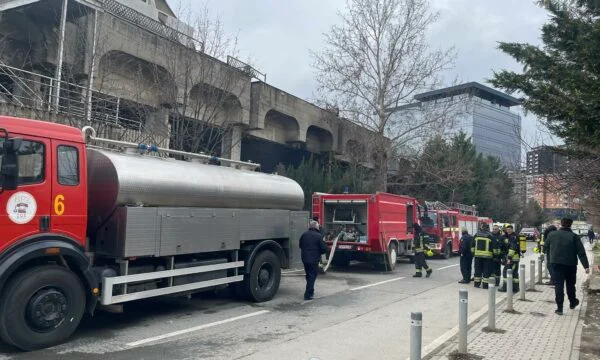 Κάψε ένα μέρος του πρώην στόχου RTV21