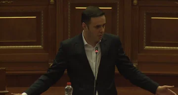 Obadiah: 予算は3時間で議論されることに同意することができますので、ここで家計をしましょう