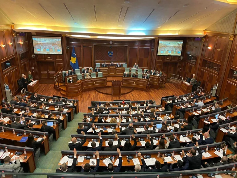 La UE gaudeix de la ratificació dels acords al Parlament per al pla de creixement