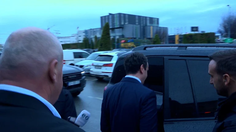 Kurt se îndreaptă spre Germania pentru conferinţa de securitate