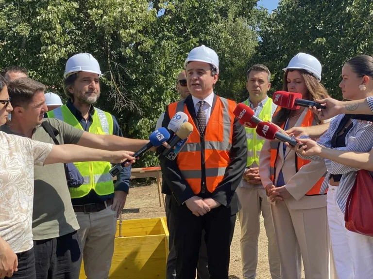 Rama: Guvernul aşteaptă mai mult decât retorică, nu avem o experienţă satisfăcătoare din ultimul mandat