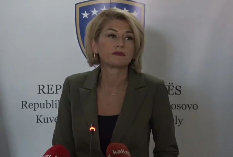Kusari-Lila zbulon se nuk i kanë ende numrat: Me tri vota të NISMA-s jemi në 59, jemi dy vota mangu për qeveri
