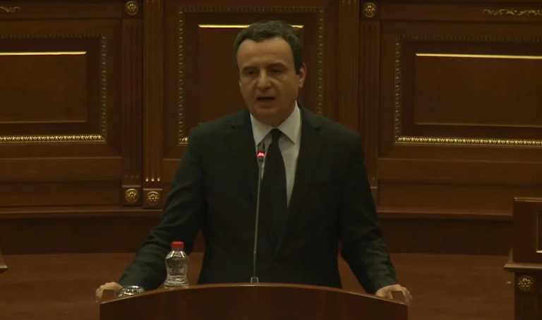 Kurti comença la paraula amb el judici de l'Haia: la recerca durant 45 anys en conflicte de presó amb la veritat de la nostra guerra