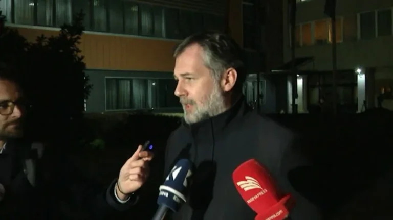 Ceku για την ψηφοφορία Σιμάι: Ήταν μια συναίνεση της ηγεσίας.