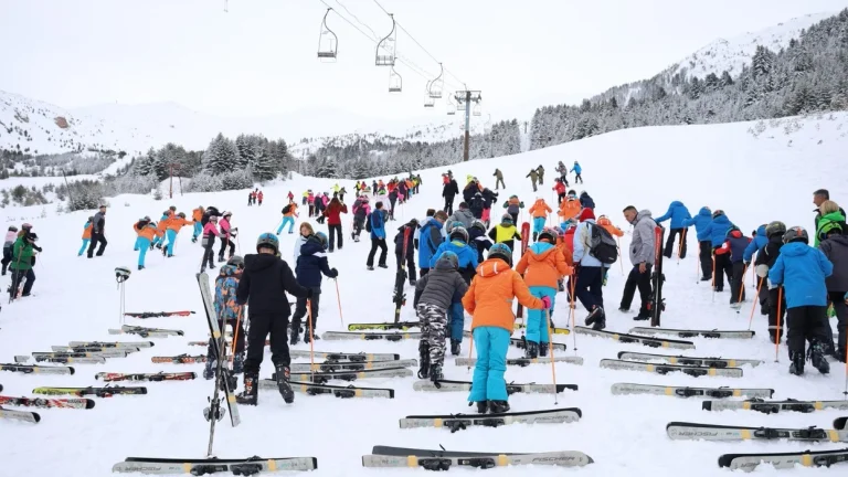 Okul Spor Federasyonu: Brezovica depreminden sonra öğrenciler için tehlike yoktur.