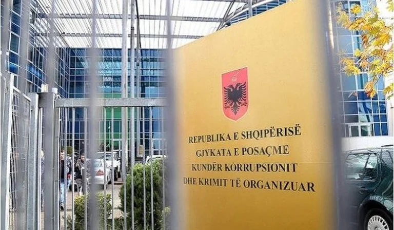 Организованная преступная группировка, наркоторговля, 20 лет тюрьмы для двух человек в Албании
