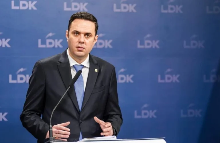 Obadija se odzove na Iso Mustafo: Ne s tistimi, ki ne priznajo, da je vsakič konec