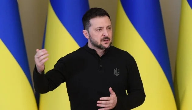 Zelensky mówi, że USA namawia Ukrainę do wycofania wojsk z Donbas