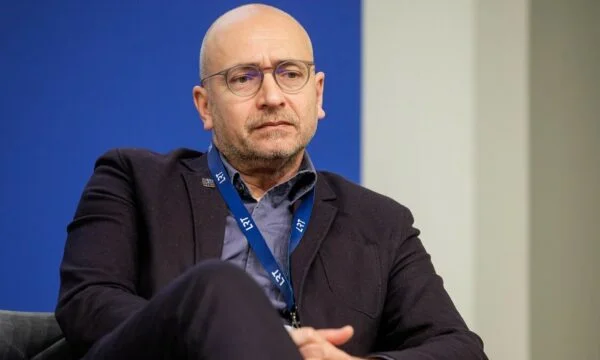 EFJ)-Osman sekreterare: Hot mot rättsliga åtgärder mot tysk tidning, skamlig och rolig