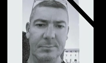 Kosovo税関が従業員Enis Thaqiの死を発表