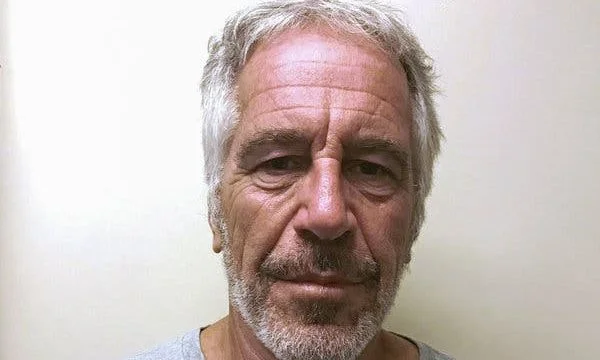 “They eat people” ) Epstein 파일은 멕시코 모델의 바이러스성 비디오의 관심을 가져다줍니다.